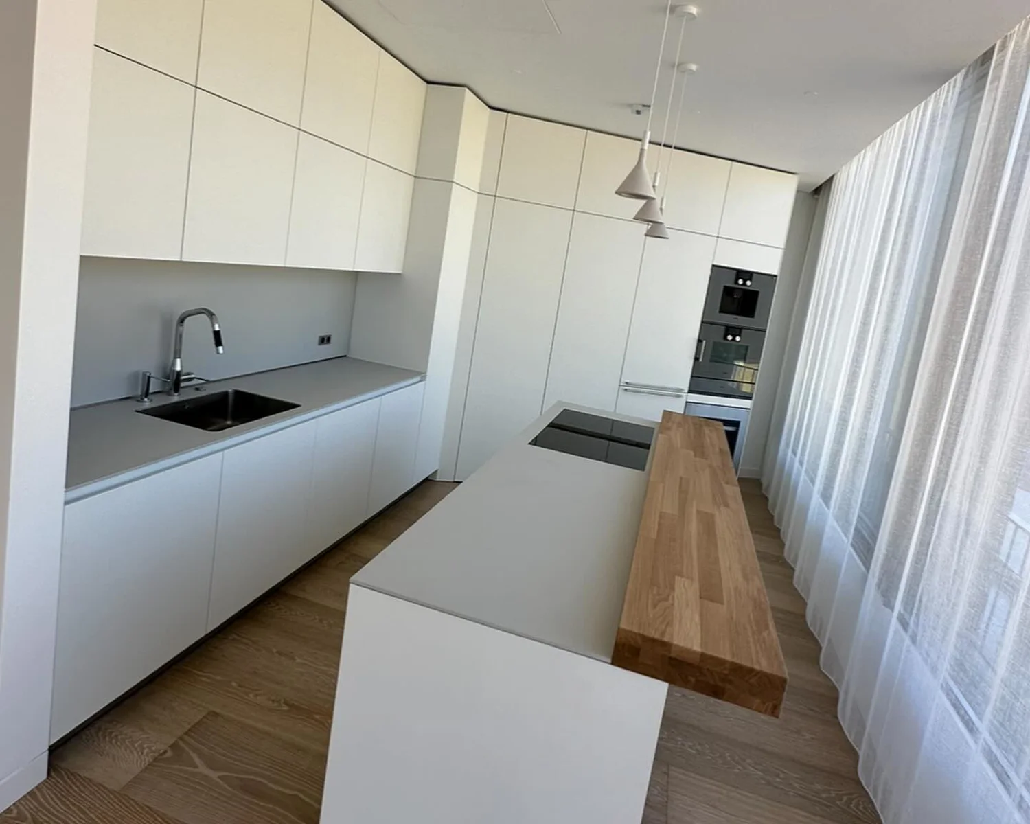 Avenida Residence 8