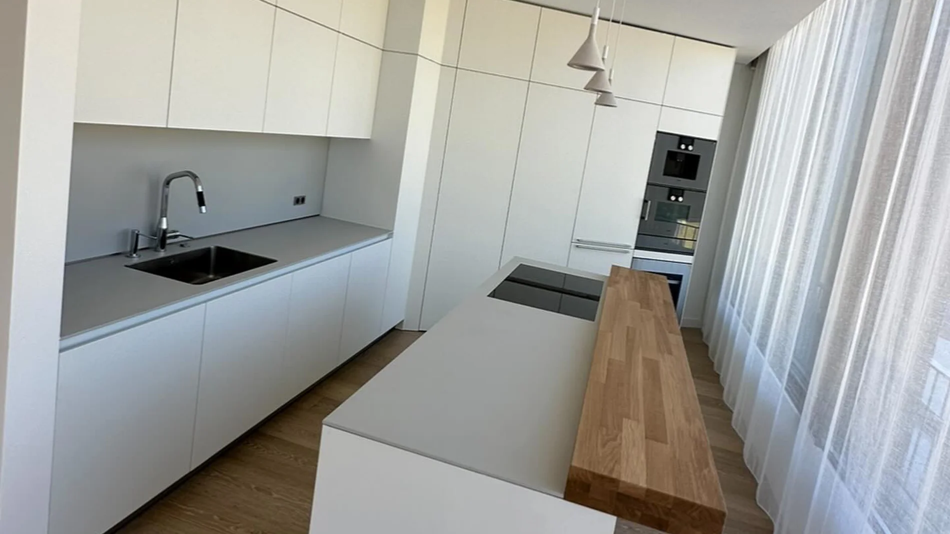 Avenida Residence 8