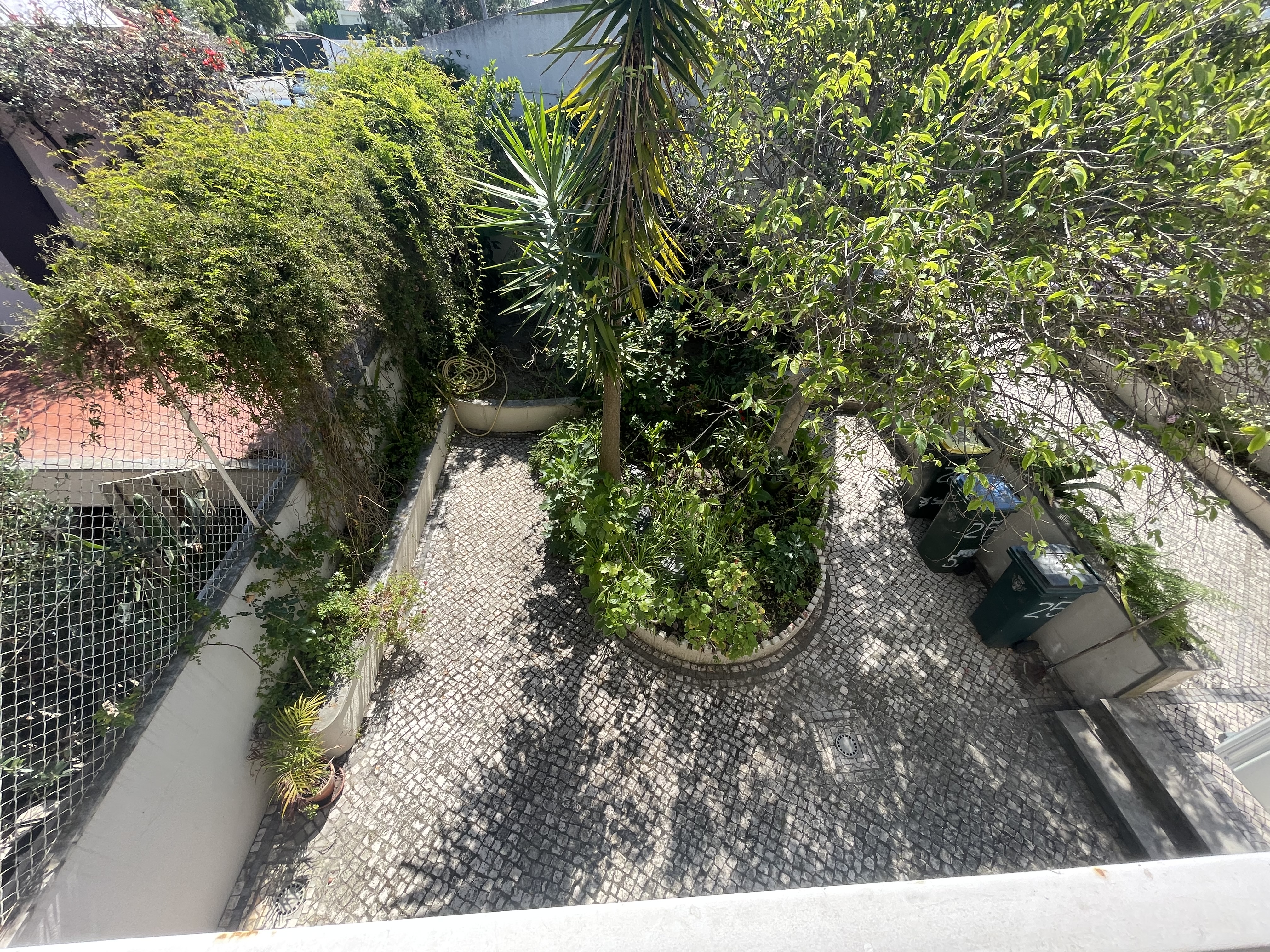 Olivais Villa 27